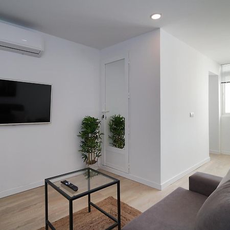 Nomad Malaga - Chic Apartament Center Torremolinos Exterior photo