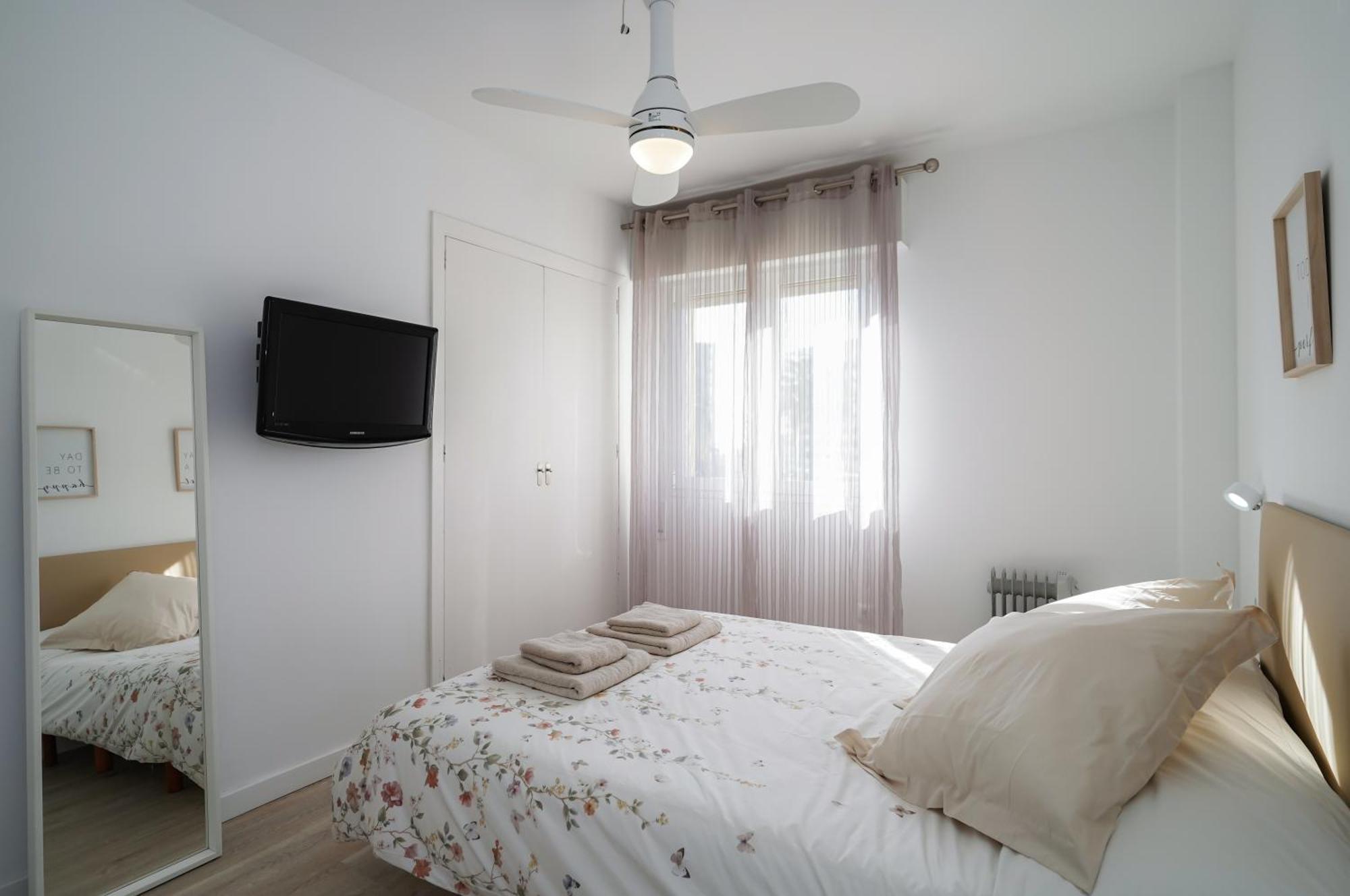 Nomad Malaga - Chic Apartament Center Torremolinos Exterior photo