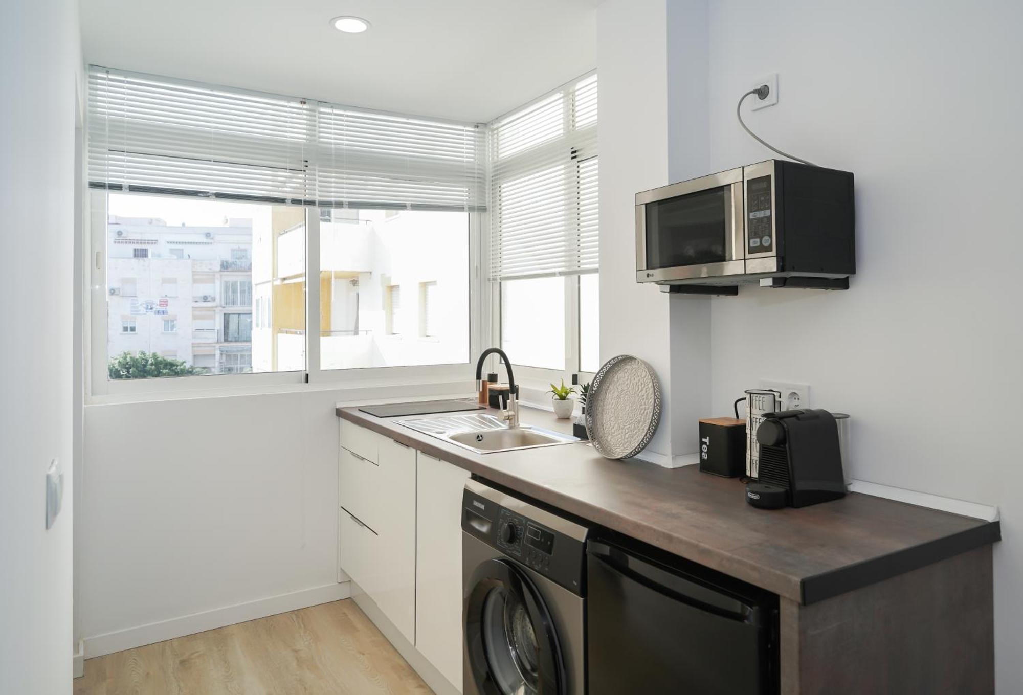 Nomad Malaga - Chic Apartament Center Torremolinos Exterior photo